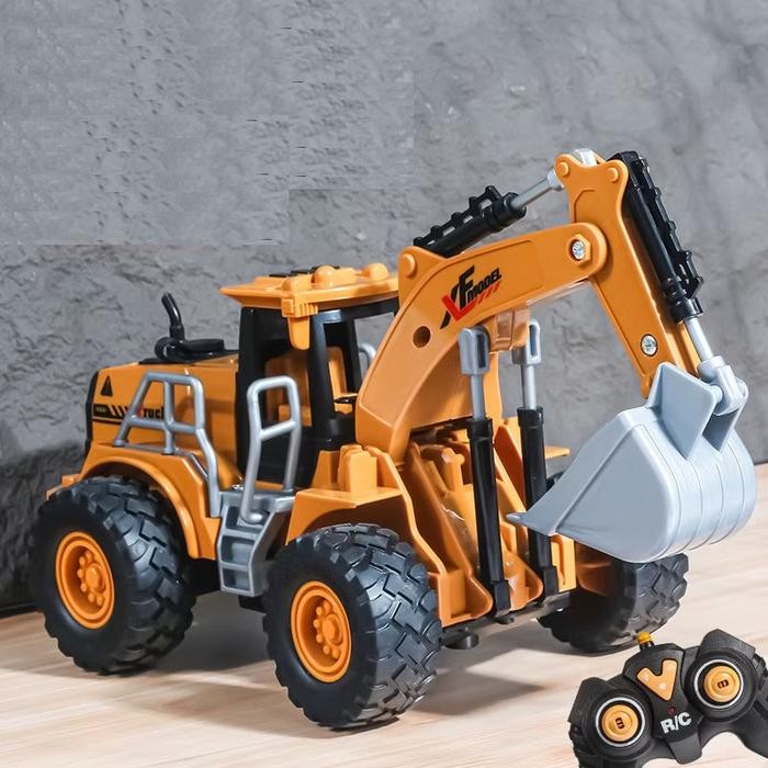 Mainan Anak Remote Control RC Excavator XLF Spray Construction Truck Kado Keren