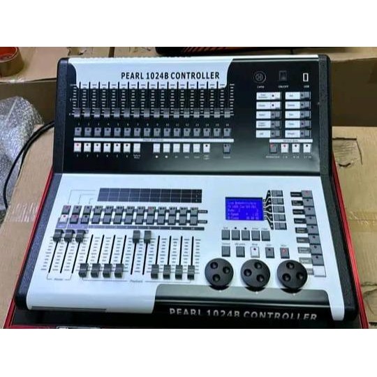Mixer DMx pearl 1024b controller