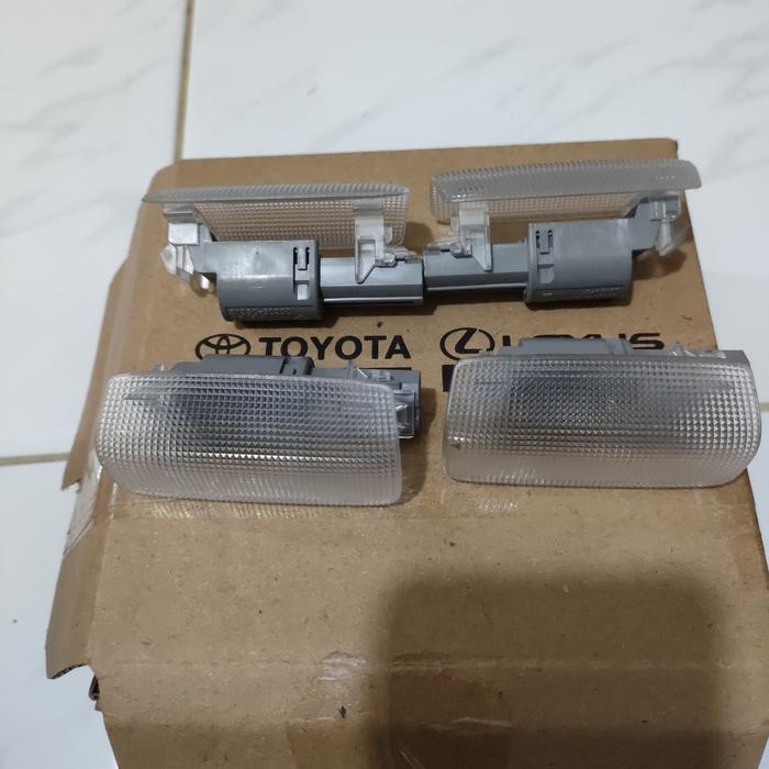 Lampu Door Trim Innova Reborn Fortuner Vrz Original