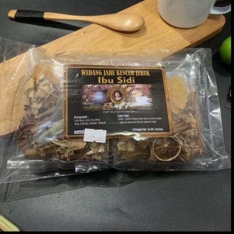 

WEDANG JKJ ( JAHE, KENCUR, JERUK ) KOMPLIT SPESIAL IBU SIDI+Gula Batu