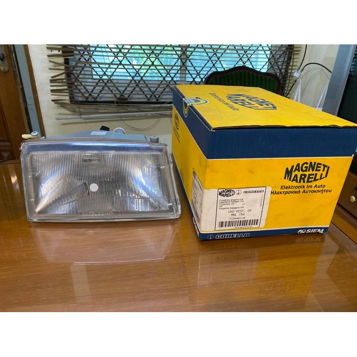 Laris Headlamp Fiat Uno 2 Kanan
