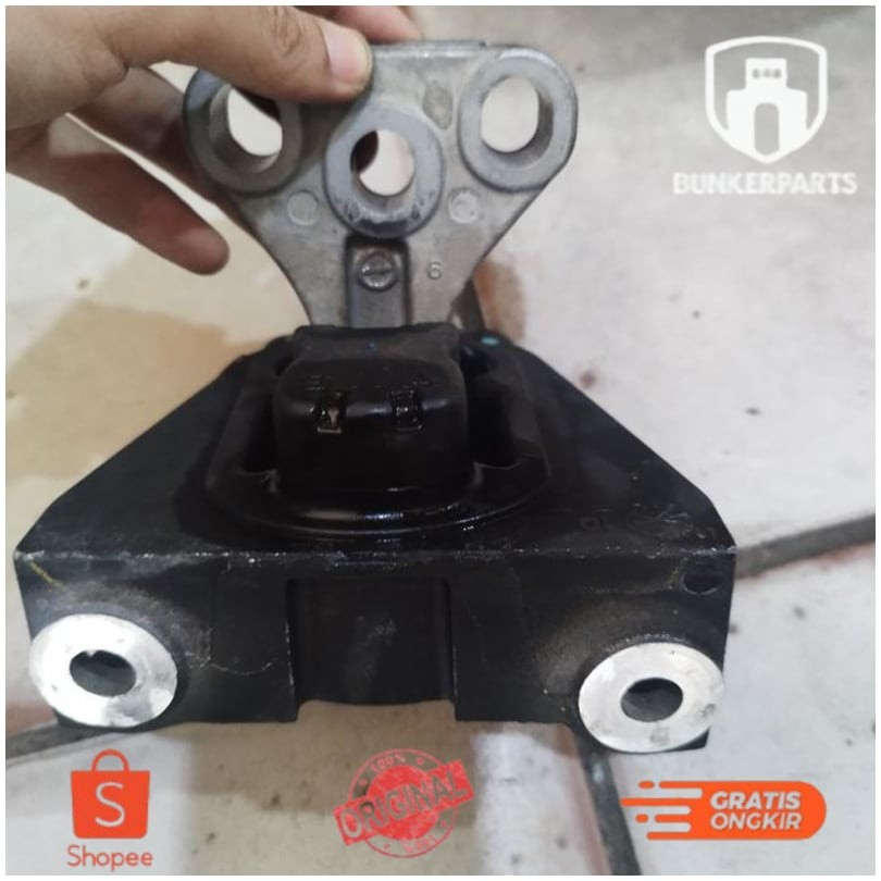 Karet Pangkon Dudukan Mesin Engine Mounting Monting Kiri Aki Transmisi AT Matic Automatic Honda CRV 