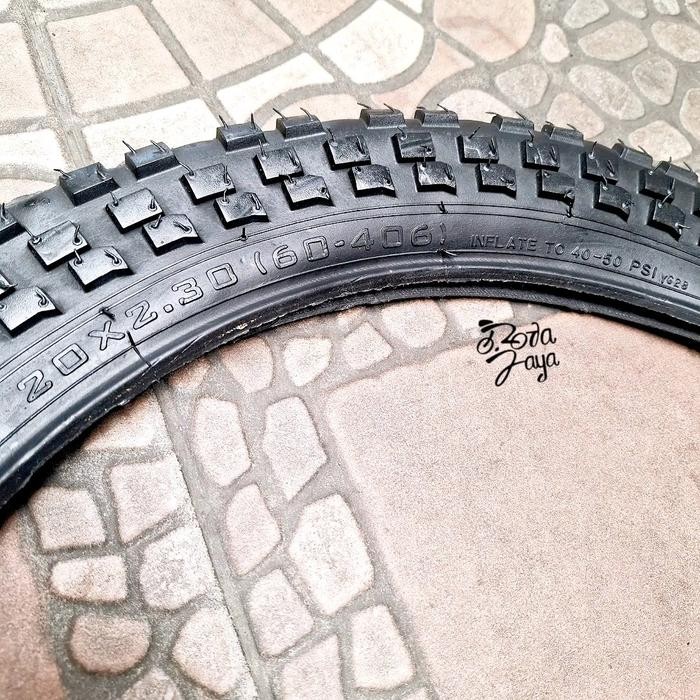 BAN LUAR UNITED OSHAKA 20 x 2.30 HITAM sparepart sepeda termurah