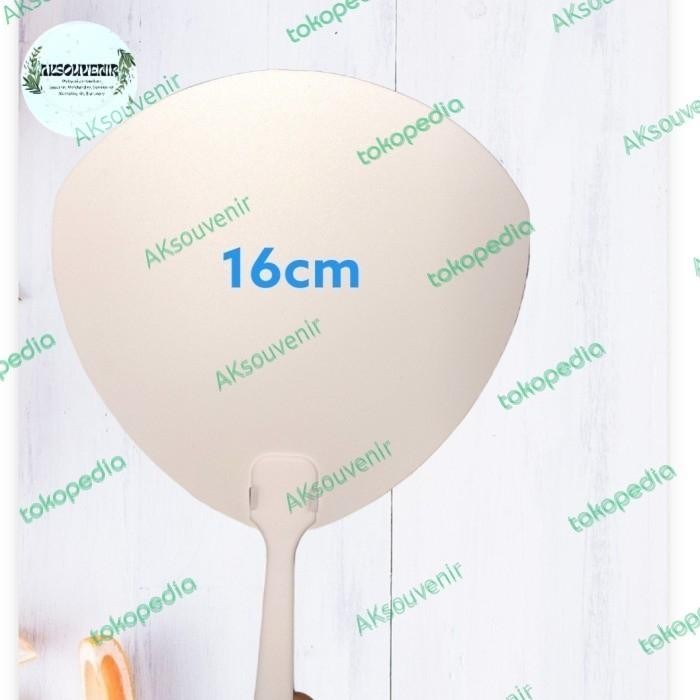 

kipas pvc polos putih oval 16cm
