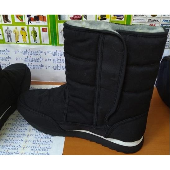 Sepatu Tahan Ruangan Suhu Dingin,Boot Safety Cold Storage
