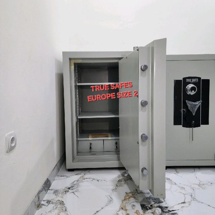 brankas uang dokumen europe size 2 tinggi 102 cm lebih tahan api bagus brankas tahan api dan tahan