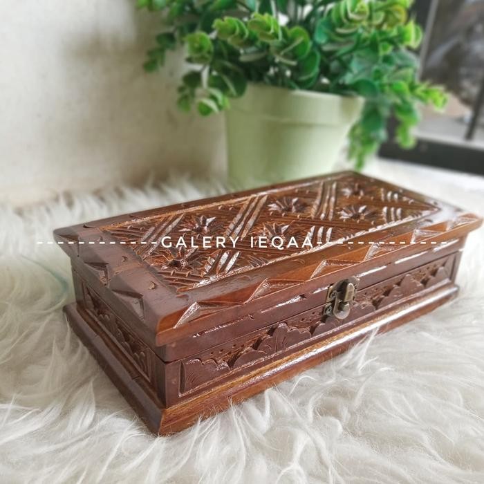 (Allthebest) kotak/tempat perhiasan/aksesoris kayu jati ukir