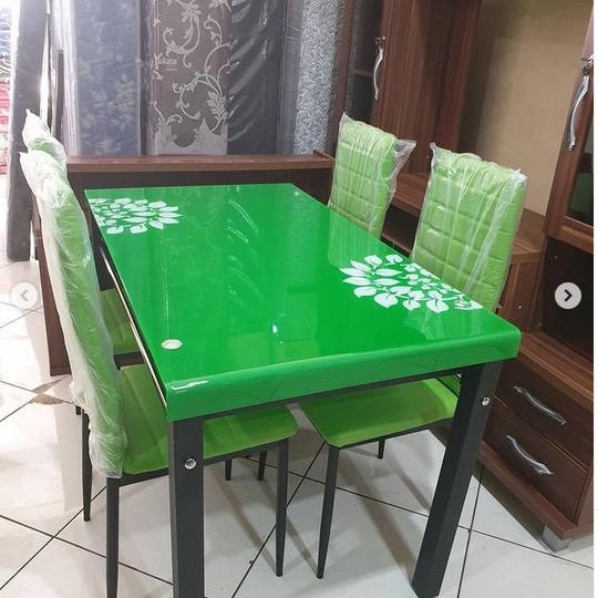 Meja Makan Kaca Set + 4 Kursi Nimalis - Importa / Dining Table