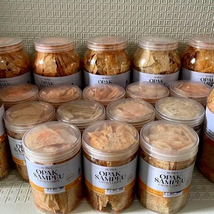 

Sedia Ce Keripik Opak Sampeu Casava Chips 750ml