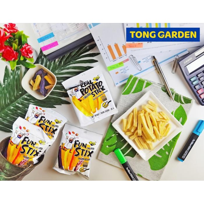 

Sedia Tong Garden NOI Salted Potato Stick 100gr Stick Kentang Rasa Asin