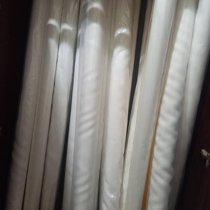 

AT KAIN MONYL SCREEN SABLON T.165 PUTIH ( LEBAR 130 CM )