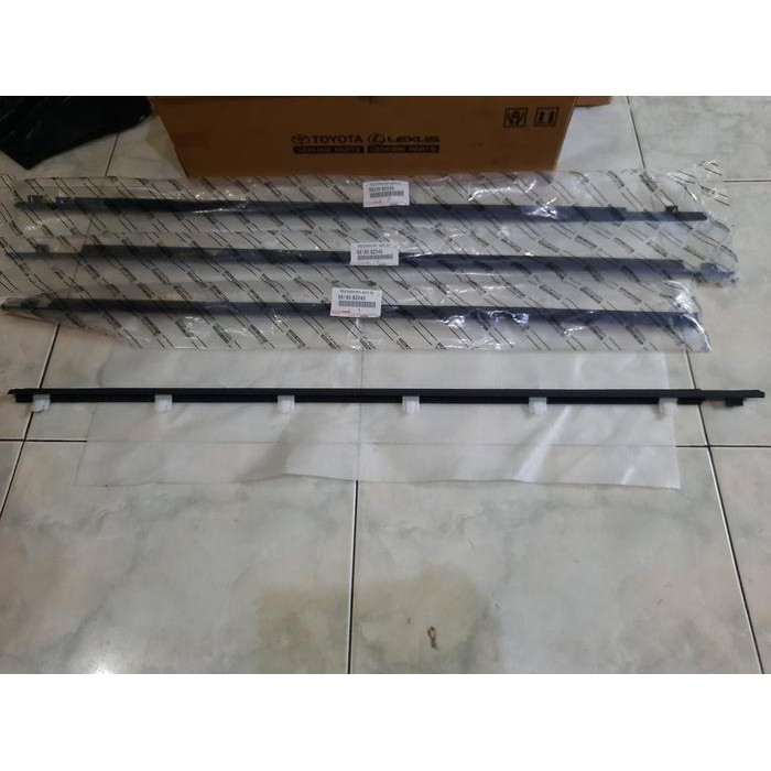 pelipit karet kaca pintu dalam avanza xenia 2012 2013 2014 2015 ori