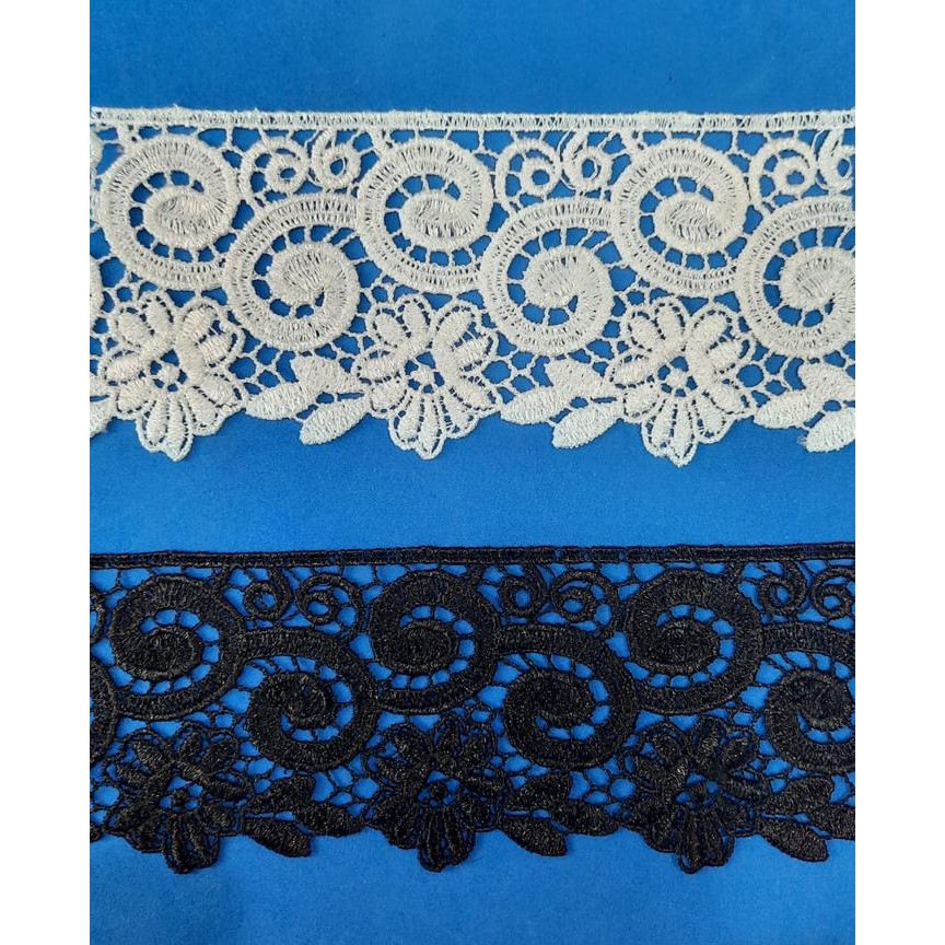 

Kain Renda Bordir Giper - (G-11873) Bunga Besar - (Lebar +/- 6 cm)