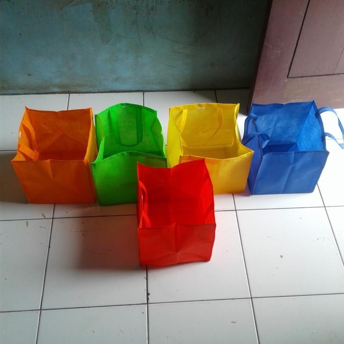 (Expert) box snack kue 34x34x30 box snack goodie bag tas hajatan tas pengajian
