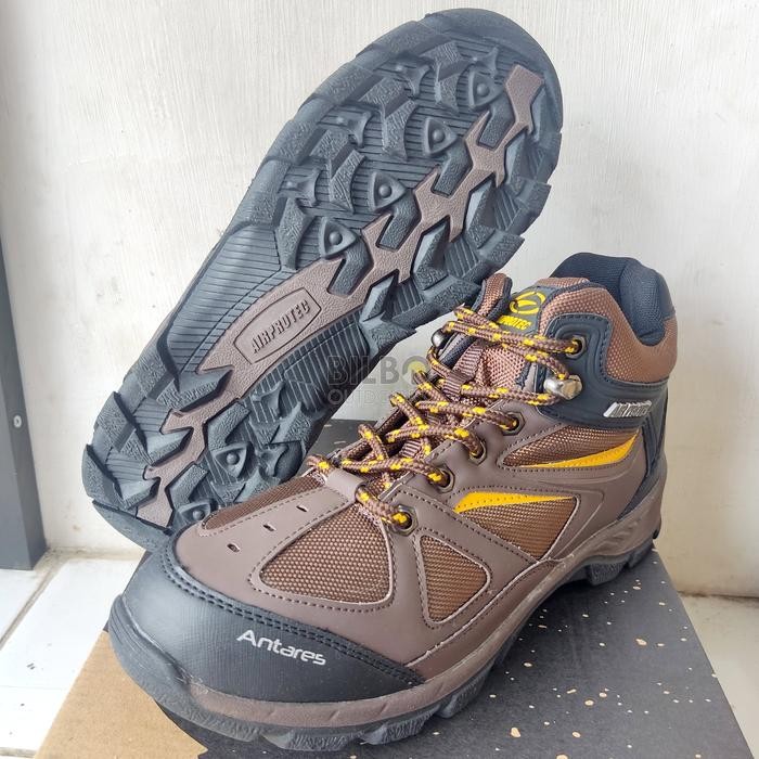 Sepatu Hiking / Sepatu Gunung Air Protec Serie Antares Termurah