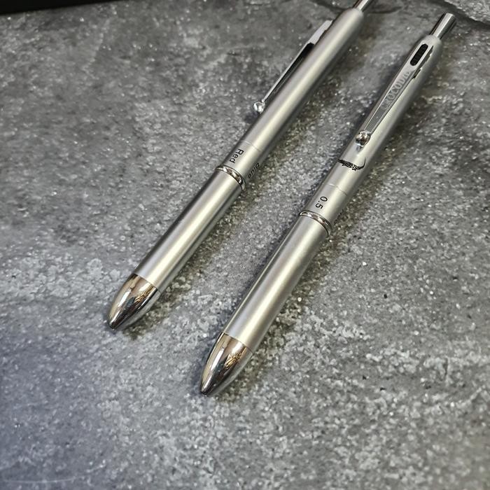 

Pulpen Crocodile 2 Fungsi Pen dan Pencil