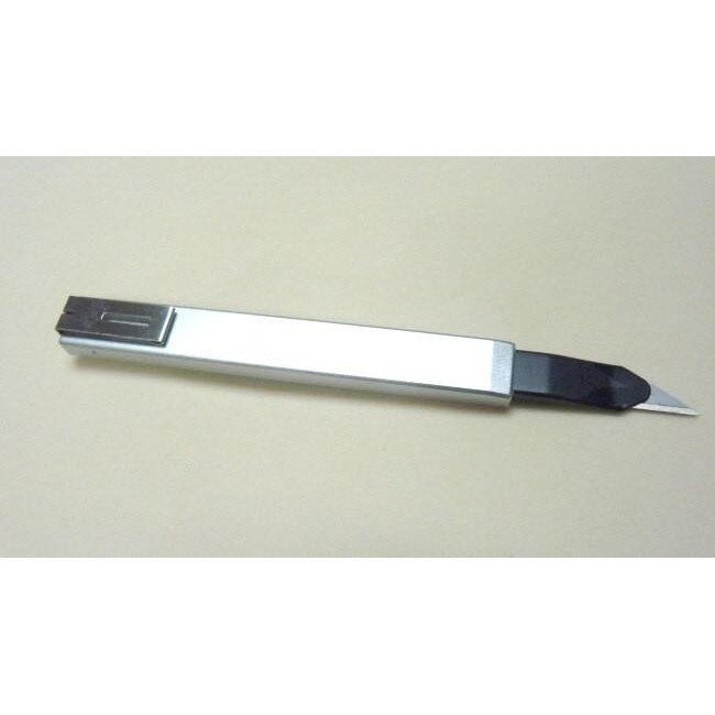 

PISAU GRAFIK 9MM LTD-05 OLFA LIMITED GRAPHIC CUTTER 30 DEGREE KNIFE KODE 987