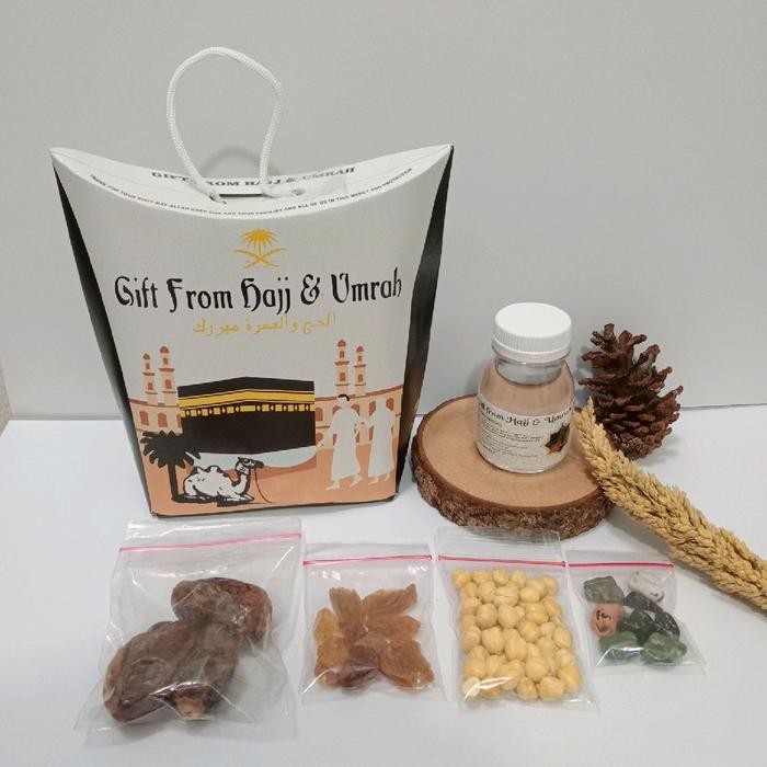 

Paket E Oleh-Oleh Haji & Umroh + Cokelat Kerikil Souvenir Gift Makanan ( isi 25 ) Food Coklat Manis