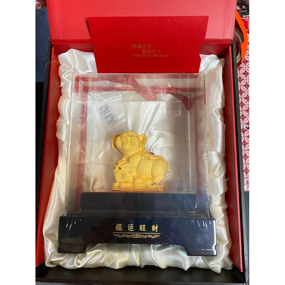 Hadiah Patung Shio Babi Lapis Emas 24K Pajangan Shio Babi Emas Hoki