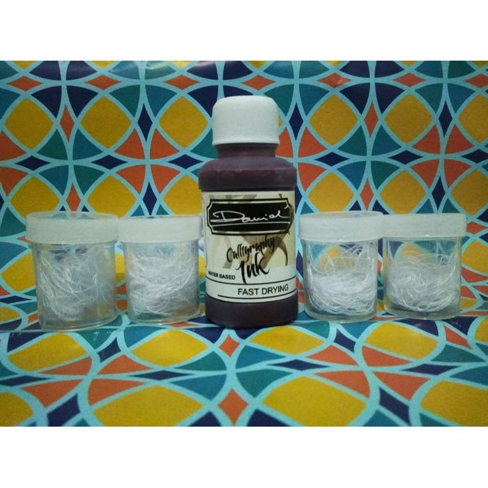 

tinta kaligrafi danial+tempat tinta