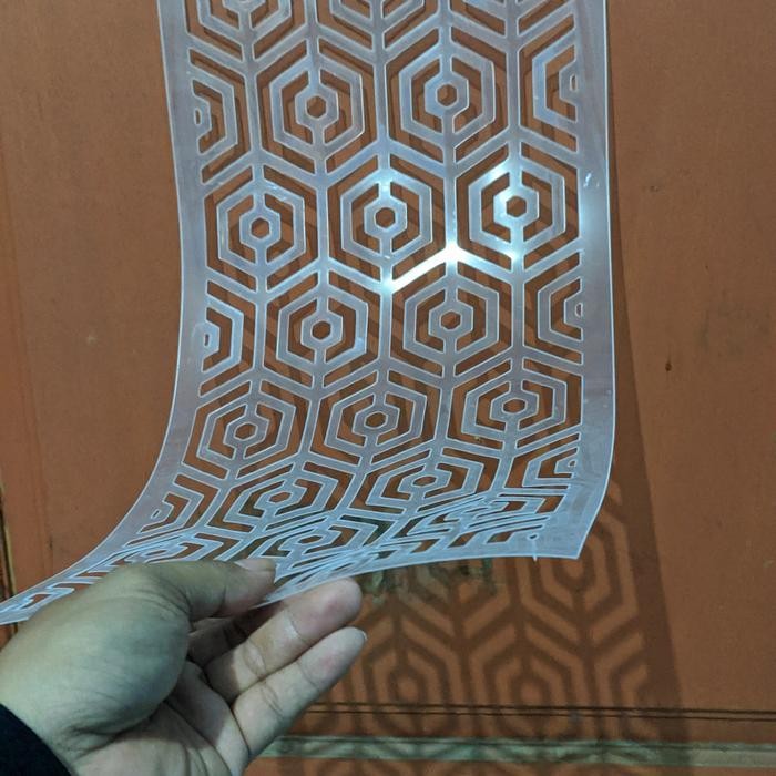 

Stencil Dinding Motif Honeycomb Split Ukuran 50*25Cm Bahan Tebal
