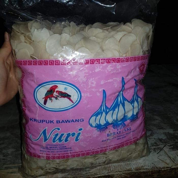 

Kerupuk Seblak Nuri Bawang Super