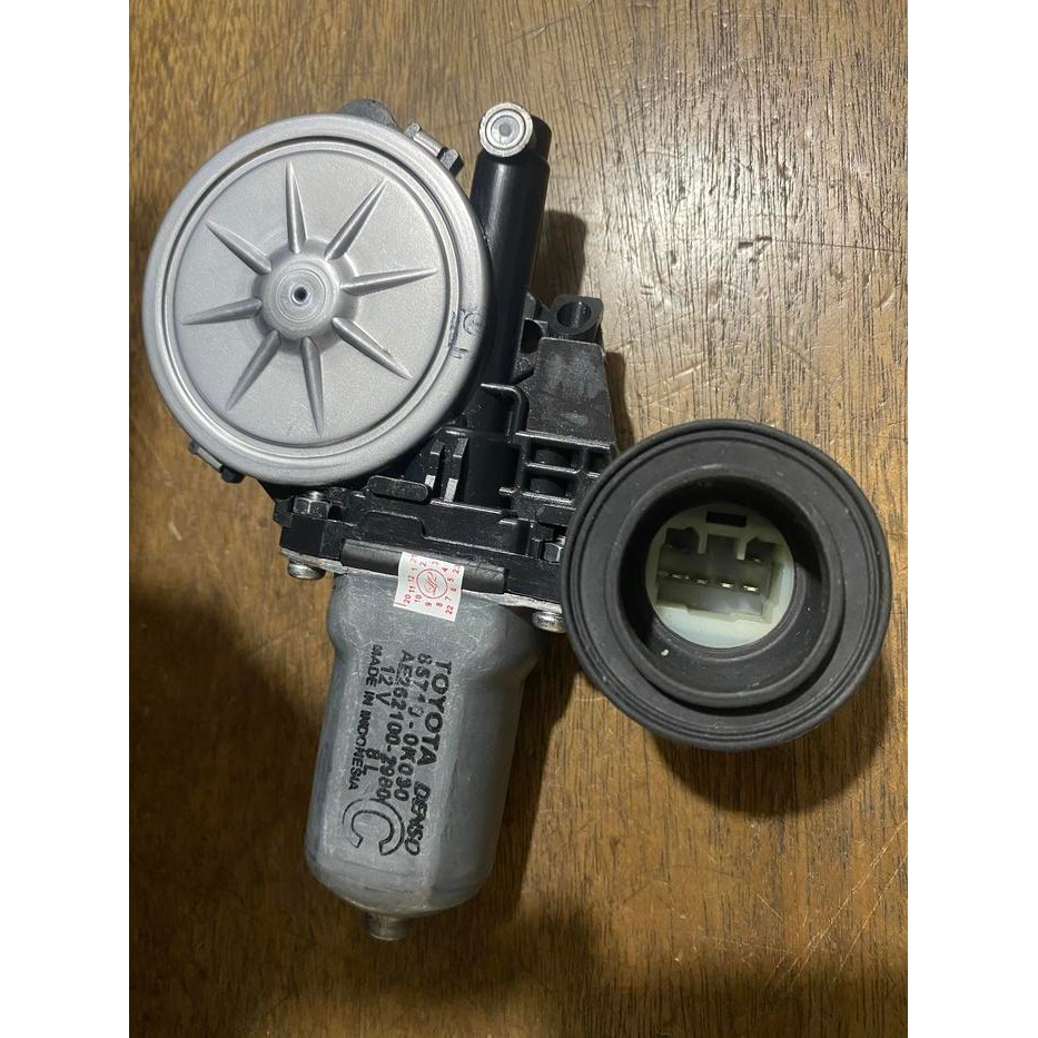 85710-0k030 motor power window innova depan kanan