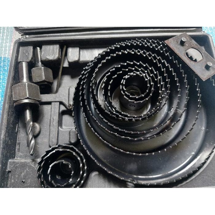 Hole Saw 16 Pcs