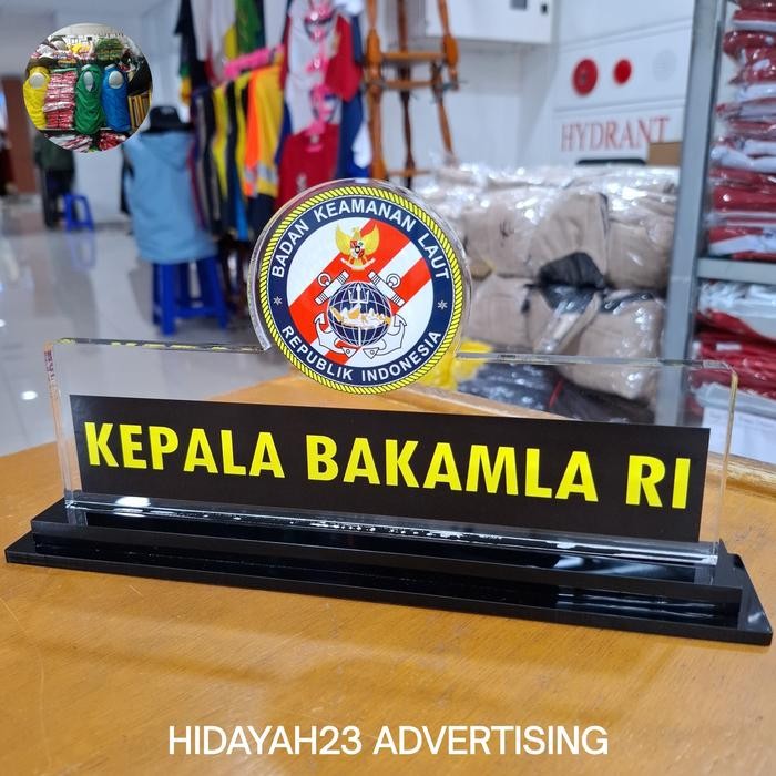 

Papan Nama Meja Papan Akrilik Papan Nama Papan Nama Meja Akrilik