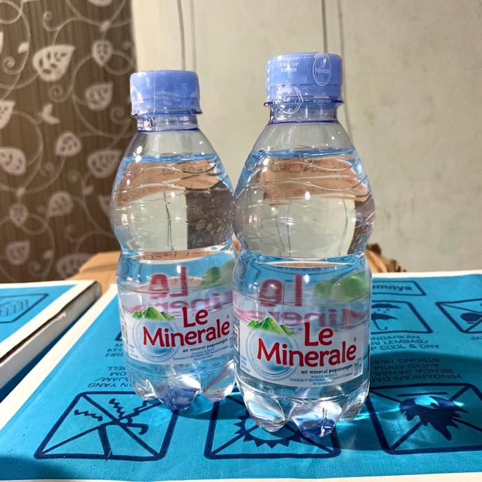 

NWFK Le Mineral 330Ml 1 Dus Isi 24 Botol / Air Mineral / Air Minum /