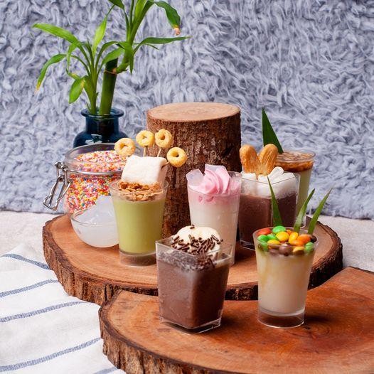 

Ready [Get 5 Pcs] 5 Pcs Omura Dessert Shooter Panna Cotta - Fs