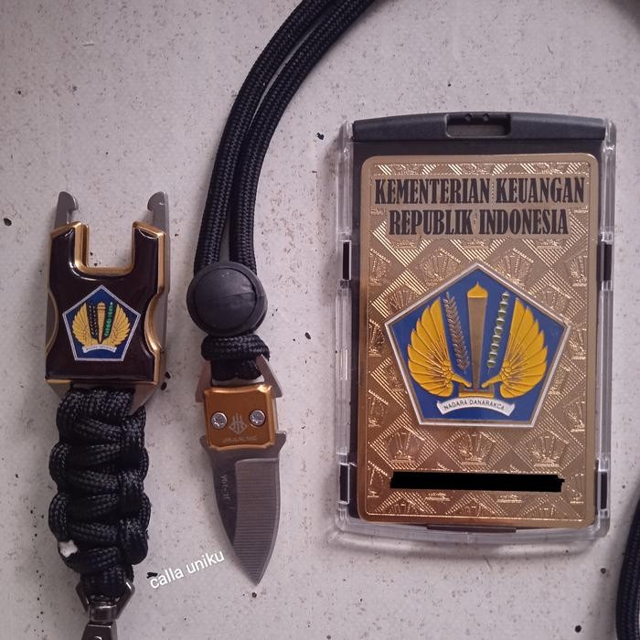

lencana id card kementerian keuangan RI