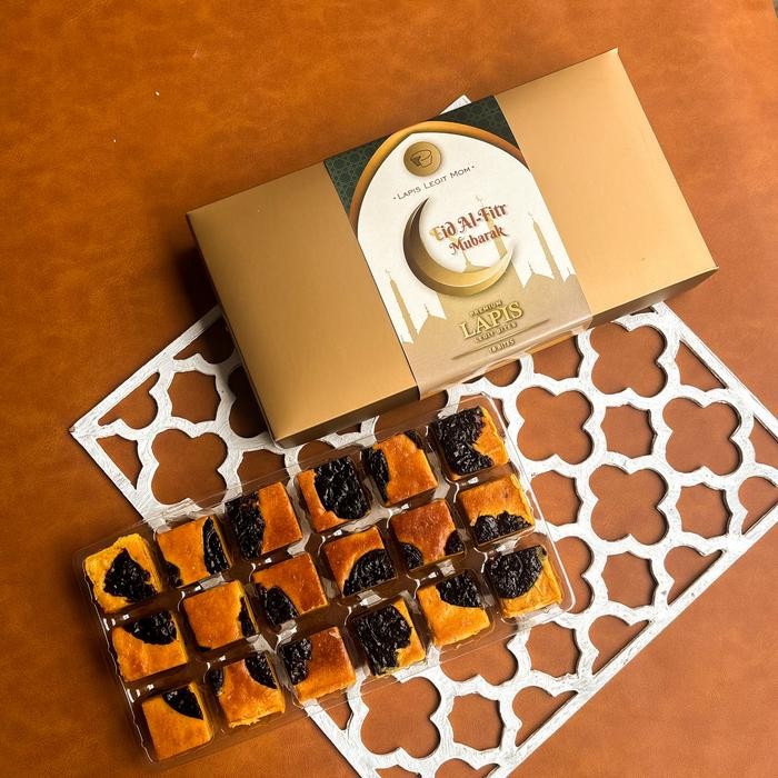 

OR6T Lapis Legit Bites Prunes (18 Bites) - Lapis Legit Mom