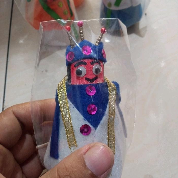 (Allthebest) Ondel Ondel dari Kok Mainan anak kerajinan prakarya Sekolah Pendidikan