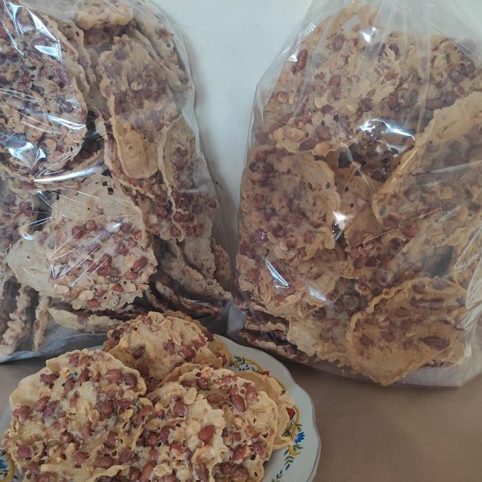 

IOI2 Rempeyek Peyek Kacang Tanah Isi 54