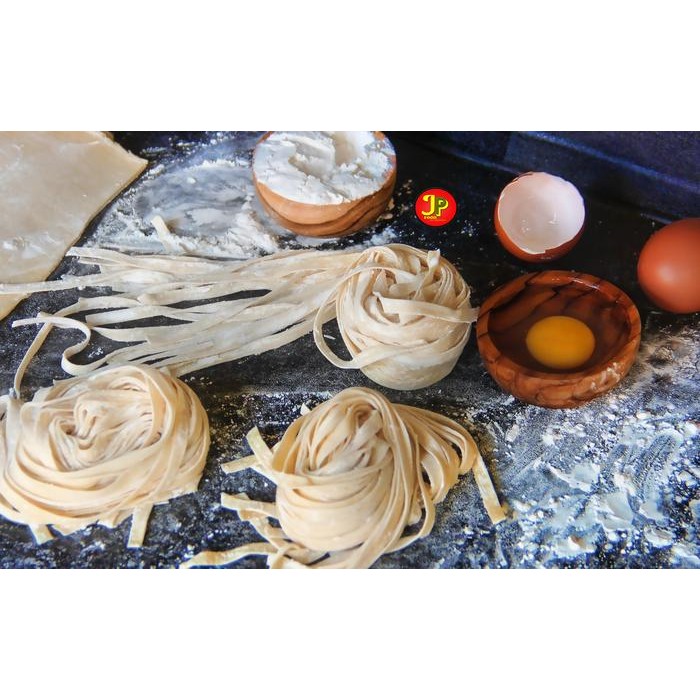 

H48Y Mie Lebar Gepeng Mentah 1Kg