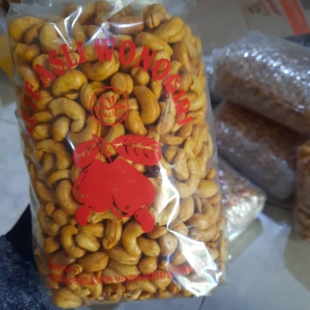 

KACANG METE GORENG BAWANG KEMASAN 1 KG PREMIUM