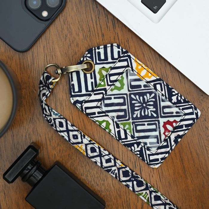 

TERMURAH NONA RARA - Lanyard Wonogiren Blue A0059, Lanyard ID Card er Batik Modern READY STOCK