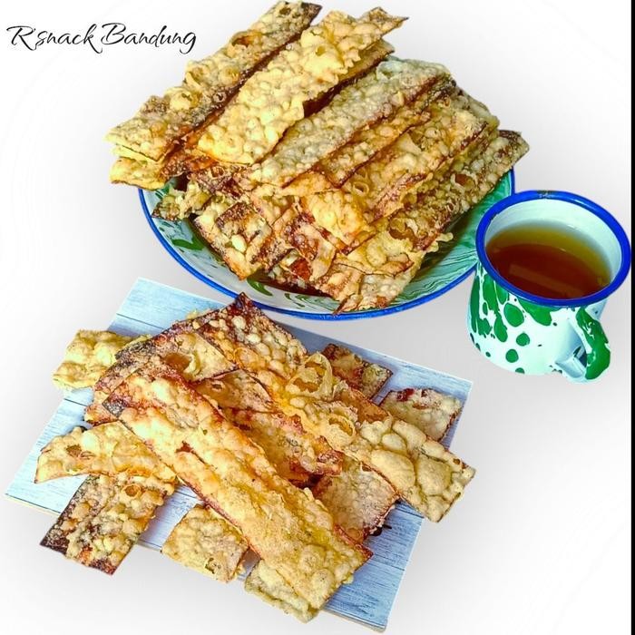 

Cemilan Pisang Sale crispy 500gr - Rasa Manis - Food, Keripik, Kripik,Makanan, Kering