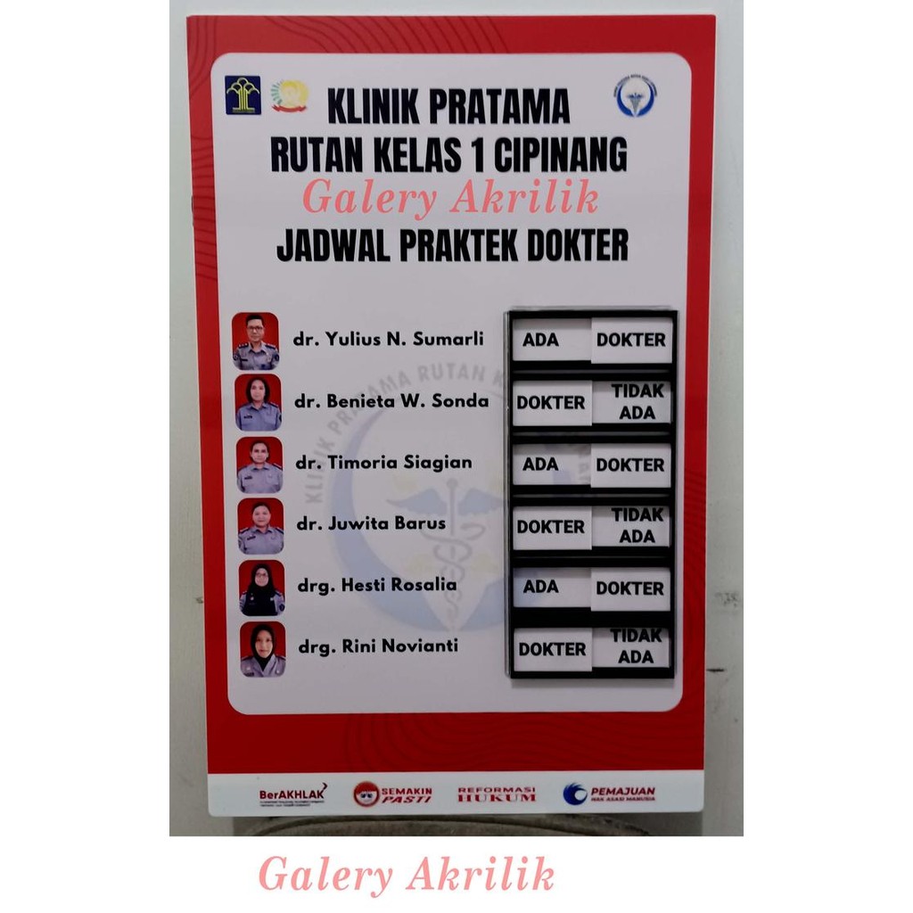 

Papa Jadwal Dokter, Jadwal Petugas, Perawat, Dosen, Bidan Dll, Custom Akrilik Papan Nama Ruangan