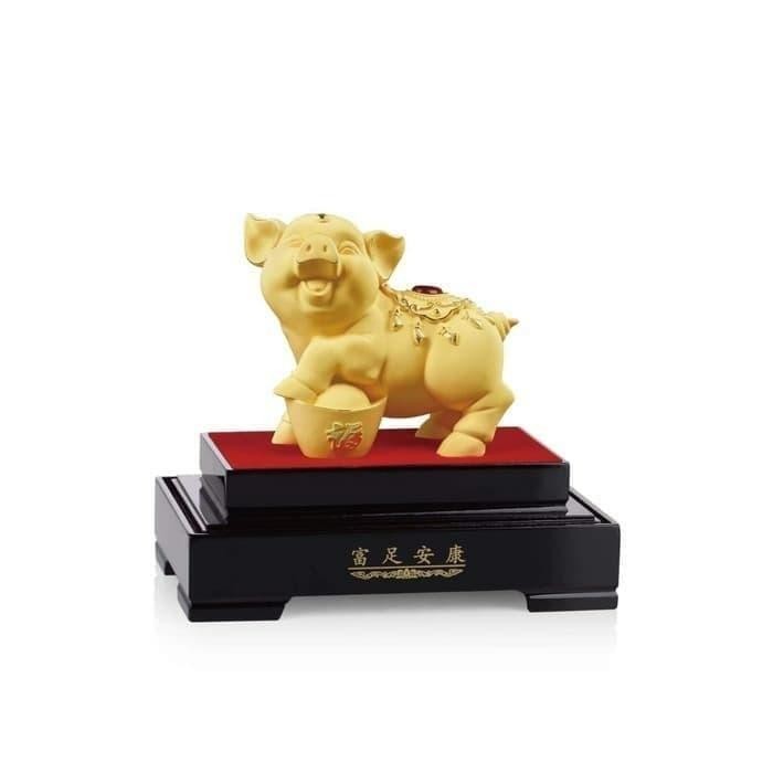 Patung emas shio babi *