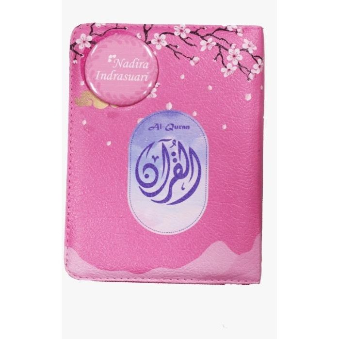 

SALE !!! ALQURAN CALEB RESLETING (A6) CUSTOM NAMA DI PIN/QURAN DOMPET RESLETING+PIN TERJEMAH READYY