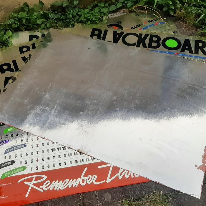 

Poster Iklan Kalender Jadul 1990 Basf Blackboard Dimensi 46X68.5