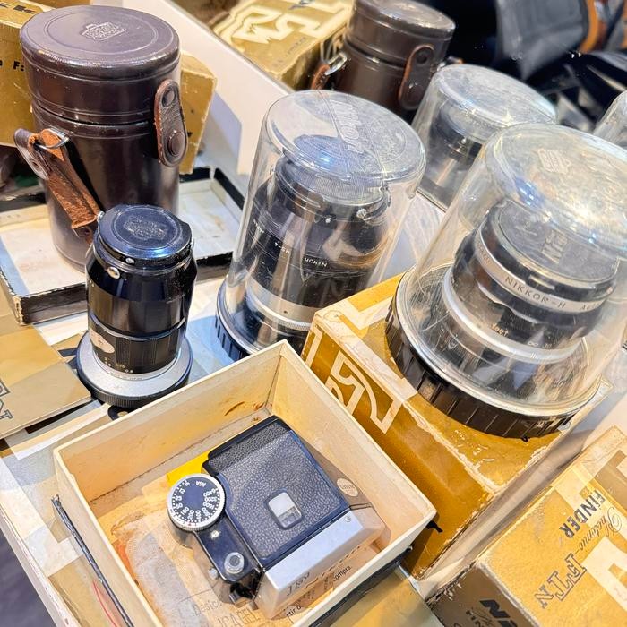 Jual Lensa Nikon Nikkor Vintage Jadul Kondisi Apa Adanya Kolektor Item,Berjamur,Bonus Slide 3 N 4