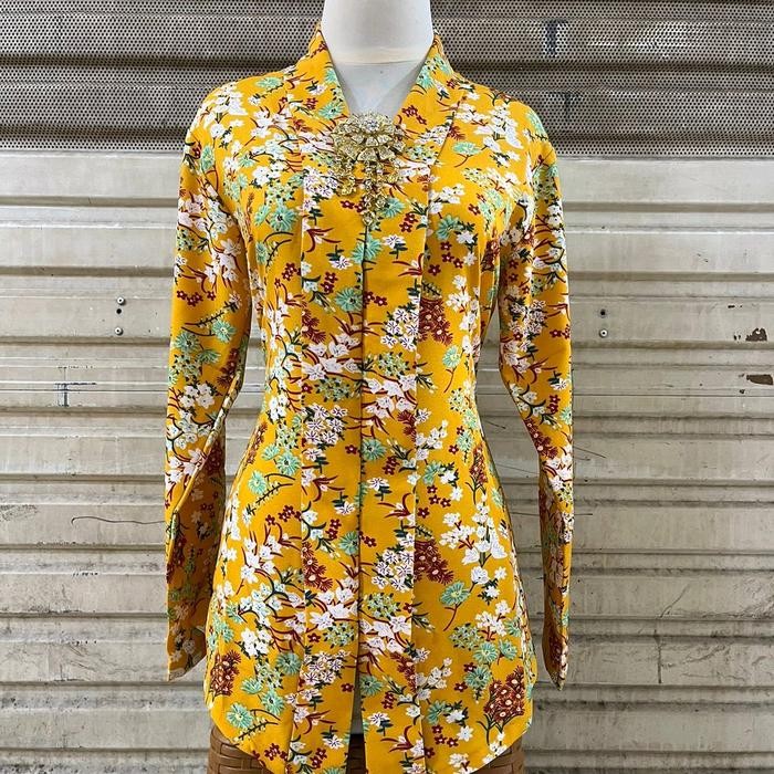 Kebaya kartini motif bunga // kebaya kartini motif bunga