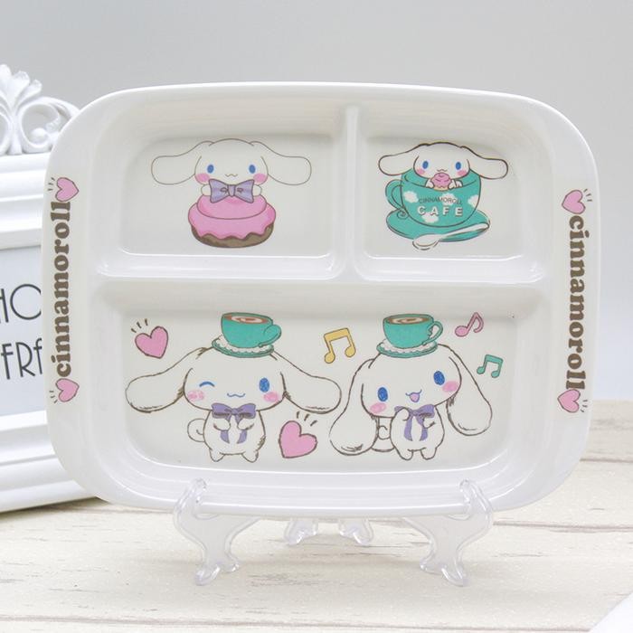 N6VA Piring Makan Anak Melamin 3 Sekat Pm016 Hello Kitty Cinnamoroll Doraem