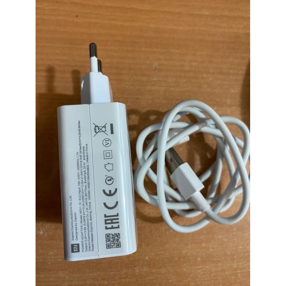 TRAVEL ADAPTER CHARGER XIAOMI USB TYPE-C FAST CHARGER 67WATT
