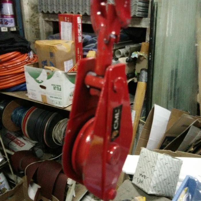 

KEREKAN TIMBA/ KEREKAN BANGUNAN KUAT BEBAN 500 KG/ KATROL SUMUR