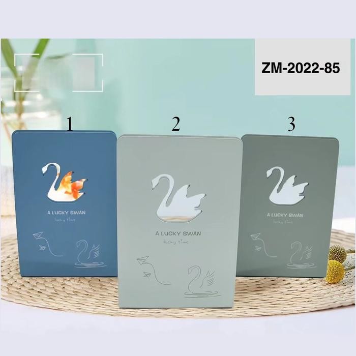 

Baru UF Book End Seri 777 Set 2 Pcs Pembatas & Penyangga Buku Besi