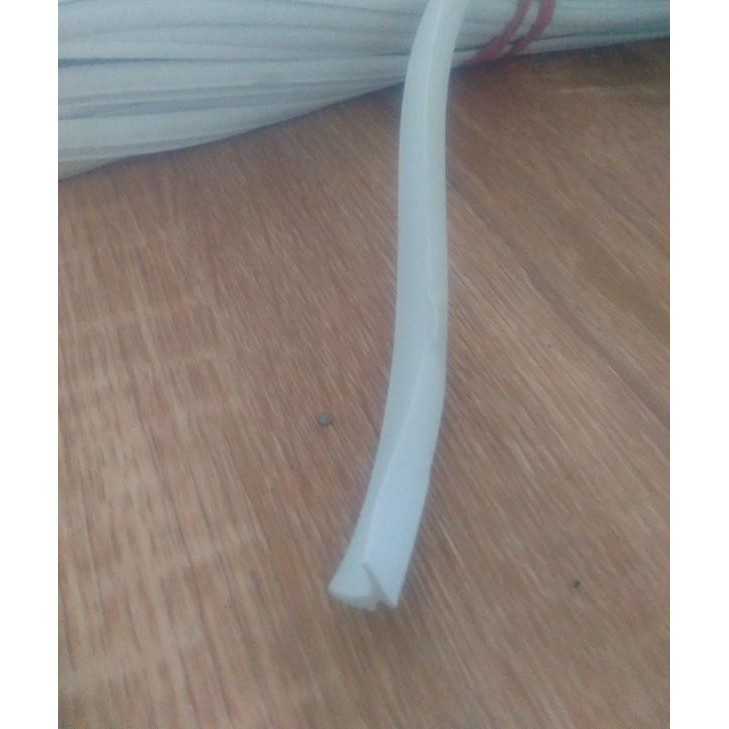 Karet C Putih/Karet Kusen Pintu Aluminium